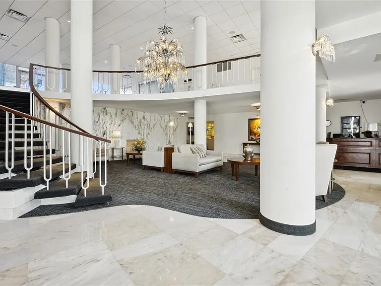 2000 S Ocean Dr #1810 — Photo 30