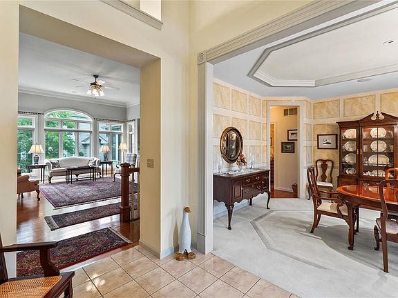 5th image of 5 Picardy Hill Dr