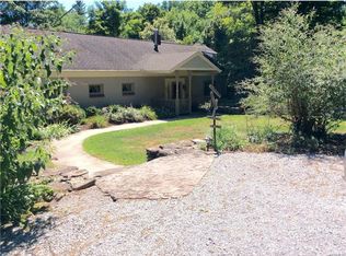 4 Old Mill Rd, West Nyack, NY 10994