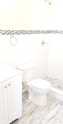 Rented by City Express Realty & Management Corp | media 19