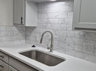 307 Spring Branch Ln, Kennedale, TX 76060