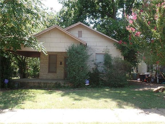 2nd image of 1404 E Jefferson Ave