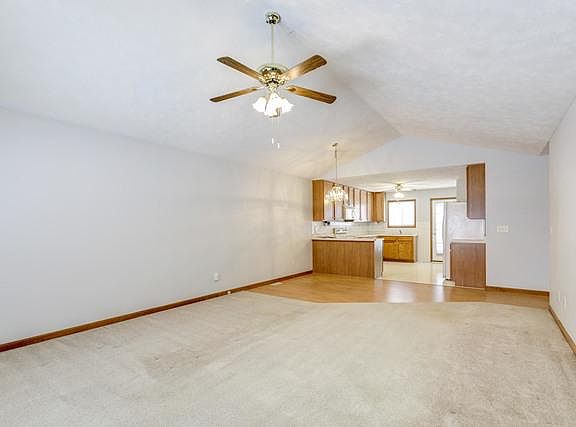4th image of 1309 Inglewood Cir #1309
