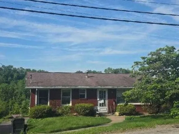 1707 Scenery Dr, Elizabeth, PA 15037