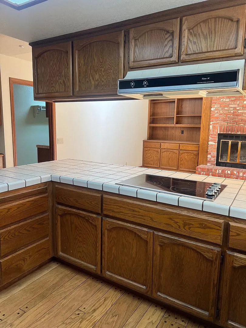 3 Bedroom/2 Bath East Roseville Beauty W/Pool!! — Photo 4