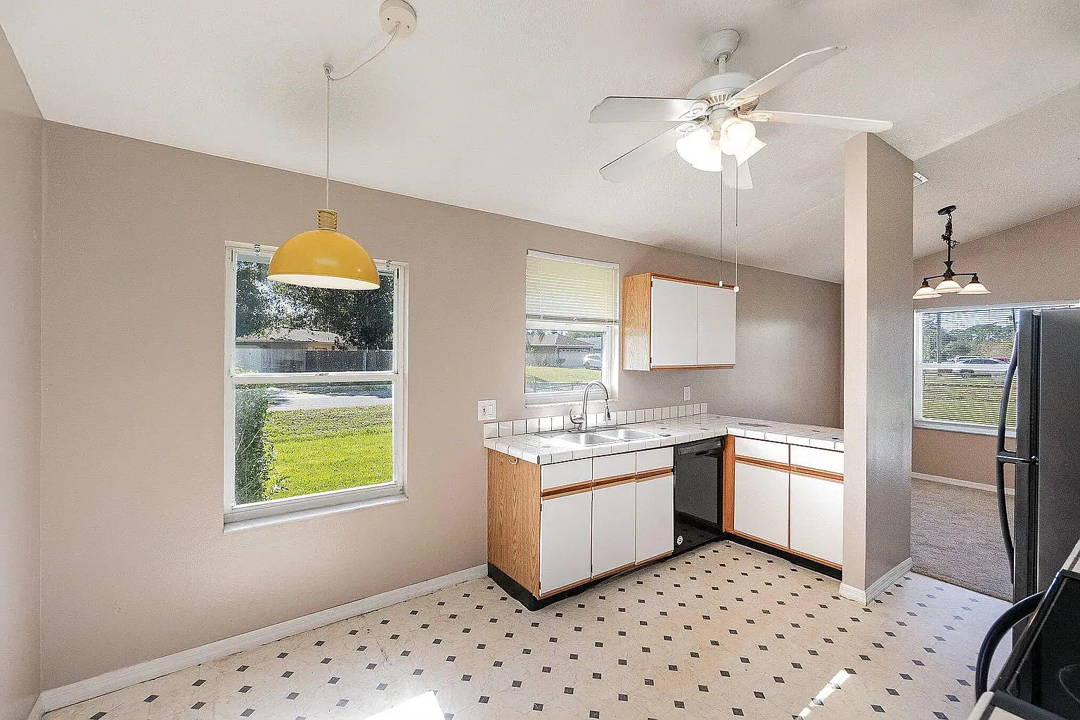 3024 Parkway Boulevard — Photo 4