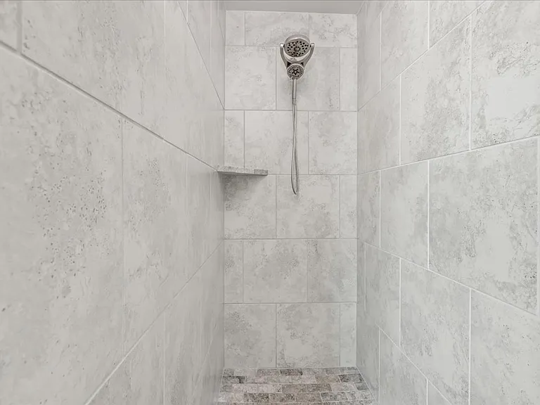 5316 Lannister Ln — Photo 16