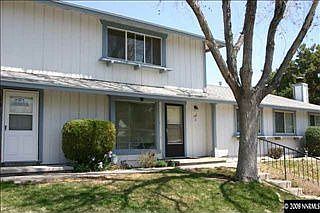 1st image of 949 Crestwood Dr