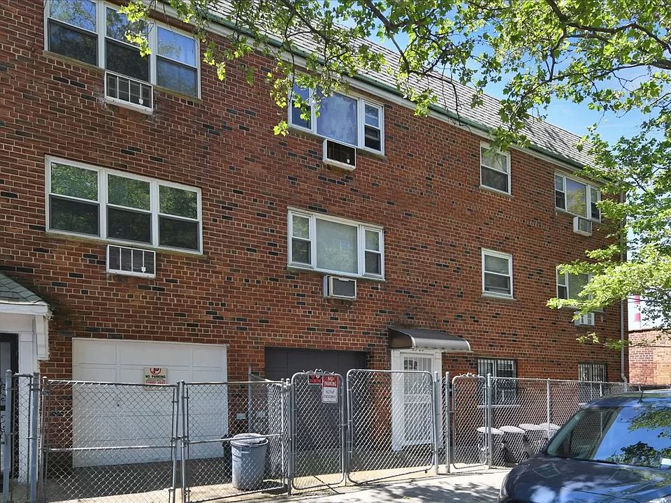 1st image of 2320 36th Ave