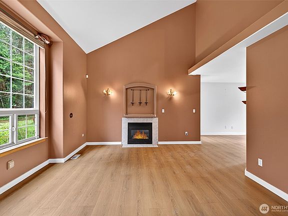 5th image of 6013 98th Street NW