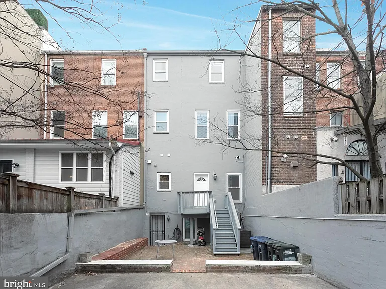 1339 Corcoran St NW — Photo 44