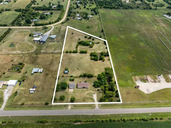 8950 S Meridian Ave, Haysville, KS 67060
