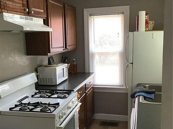 4th image of 1427 E Kessler Blvd