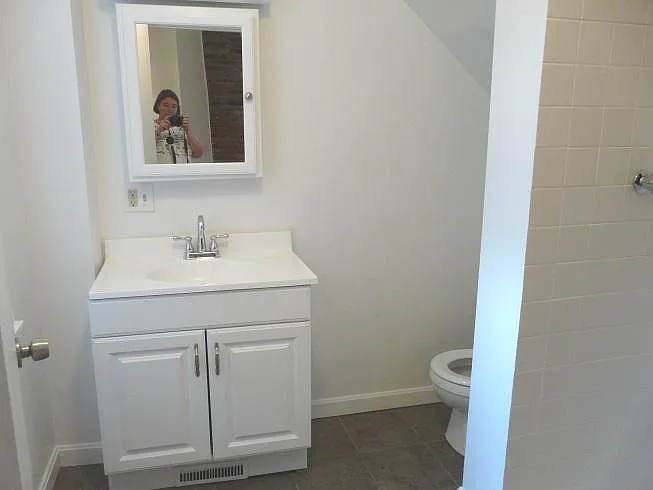 1719 Buena Vista St #1 — Photo 10