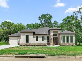 220 Birdie Dr, Hempstead, TX 77445