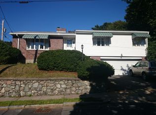 19 Driftwood Dr, Newton, MA 02465