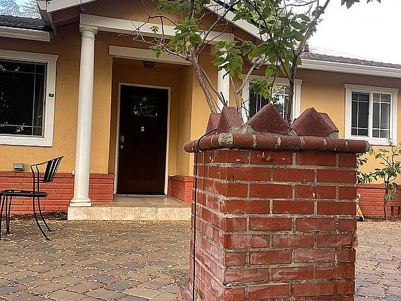 2nd image of 2226 Deodara Dr