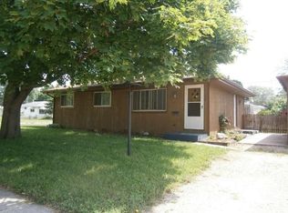 1739 S Grant Ave, Janesville, WI