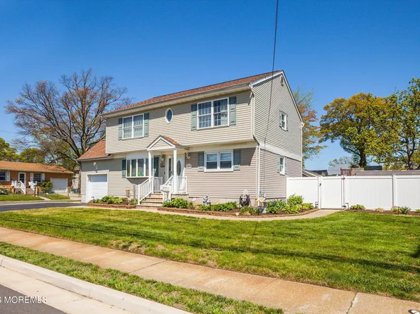 209 Park Avenue, Union Beach, NJ 07735