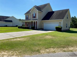 153 Gallop Ct, Raeford, NC 28376