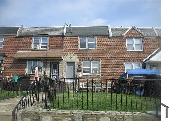1st image of 6238 Gillespie St Floor 2