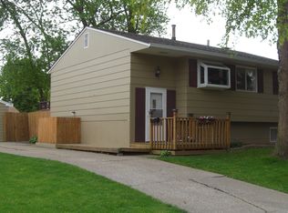 3510 3rd St #A, East Moline, IL