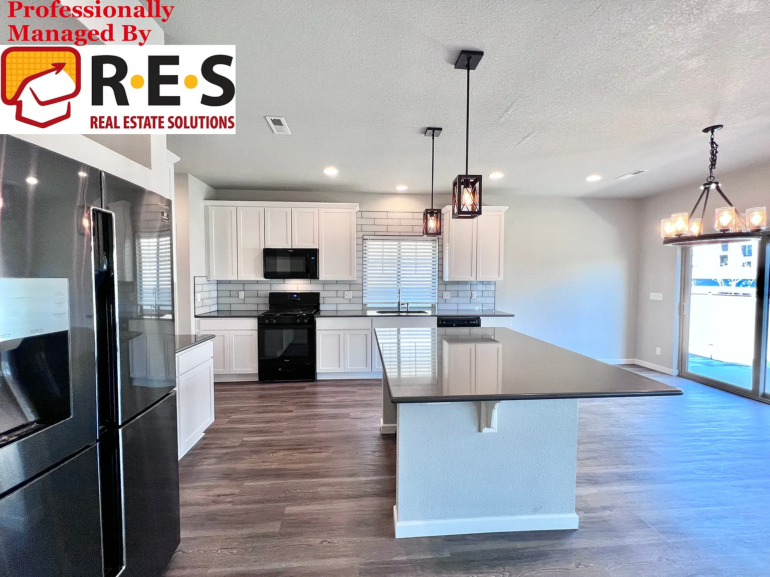 4 bed, 2.5 bath, 2255 sqft, $3,195 — Photo 3