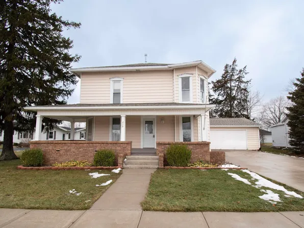 220 S Main St, Avilla, IN 46710