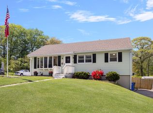67 Park Ave Extension, Uncasville, CT 06382