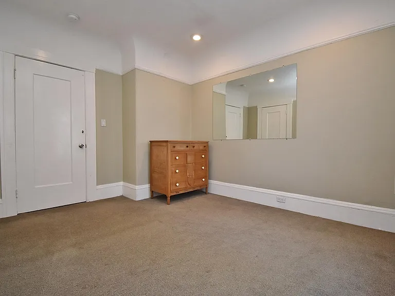 2214 Ashby Ave — Photo 13