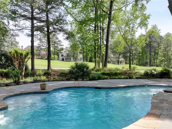 8130 Royal Troon Trce, Duluth, GA 30097