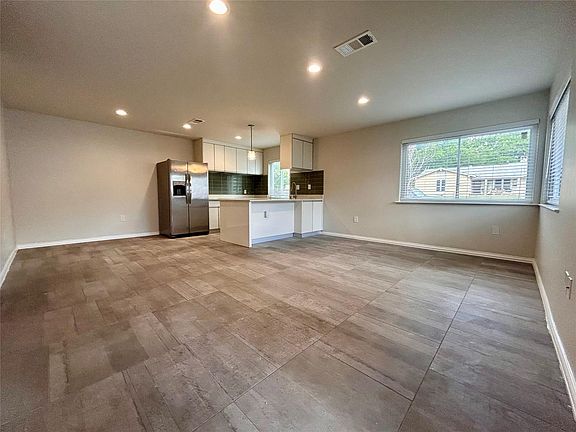 3rd image of 8905 Tronewood Dr #C