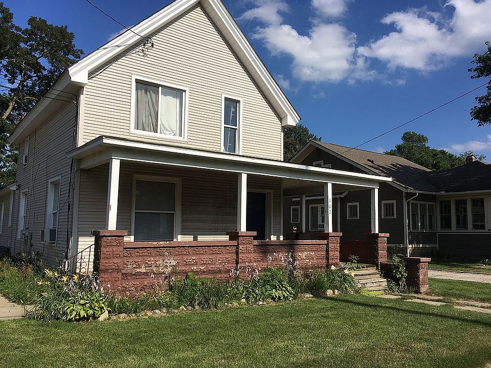 1st image of 302 N Saginaw St