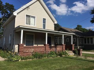 302 N Saginaw St, Holly, MI