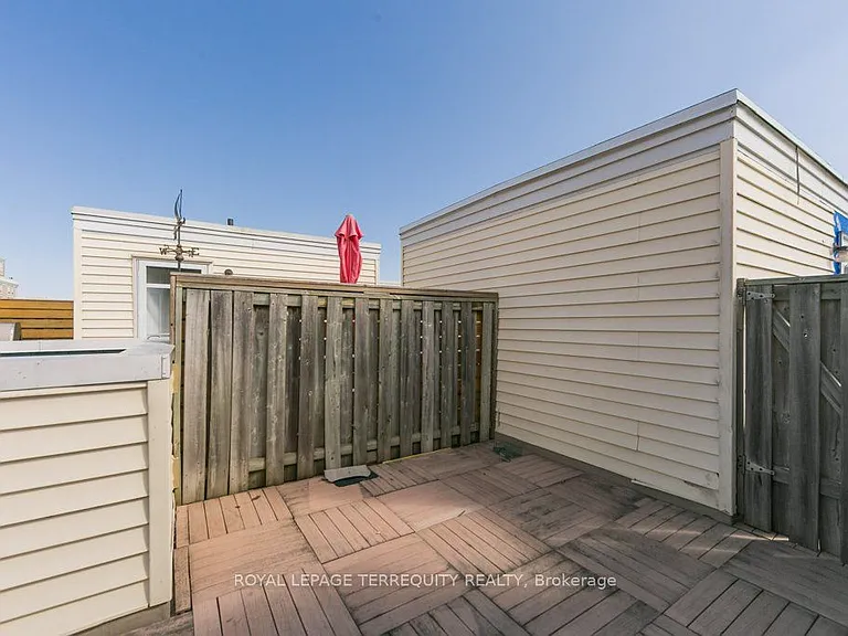 11 Crawford St #A — Photo 20