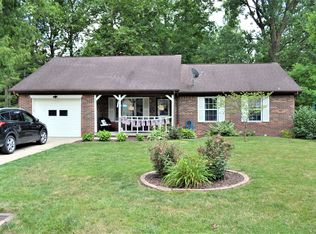 643 Hickory Dr, Danville, IN 46122