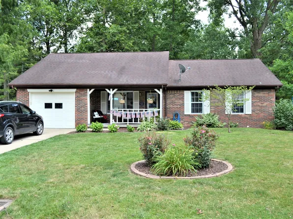 643 Hickory Dr, Danville, IN 46122