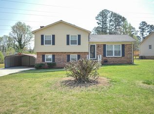 107 Driftway Pl, Spartanburg, SC 29301