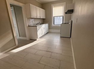 128 S Durand Pl APT C3, Irvington, NJ 07111