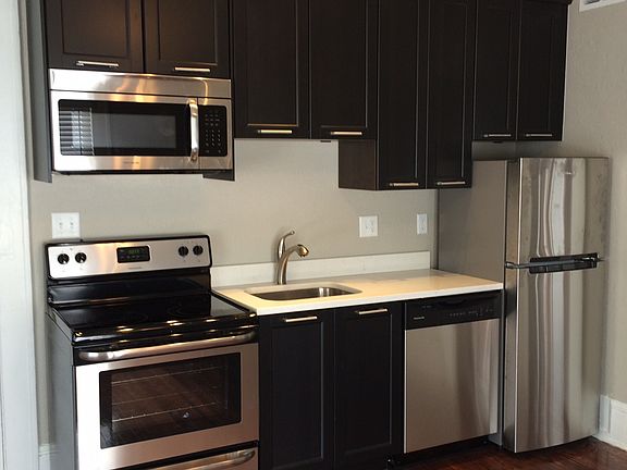 5th image of 205 Hibiscus Ct APT 2