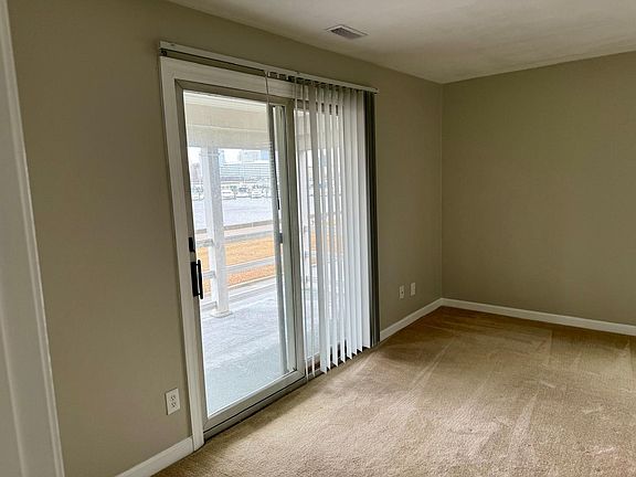 3rd image of 287 Court St #287