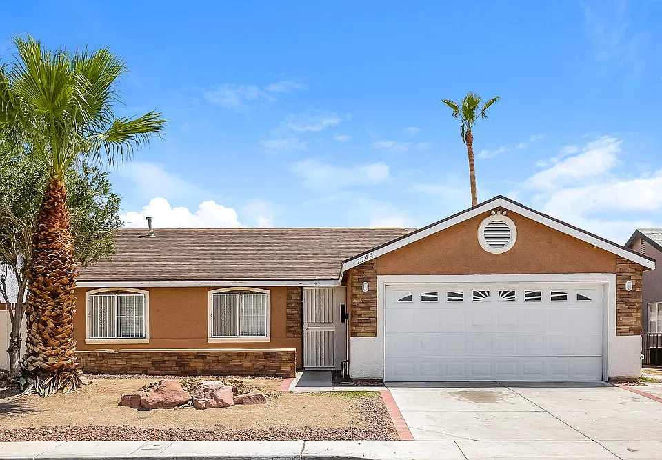 2244 Triumph Hills Dr