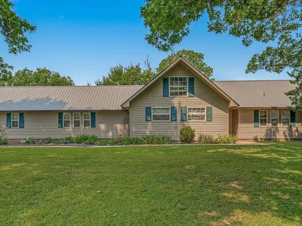 109 Randall Rd, Blytheville, AR 72315