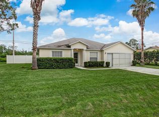 40 E Diamond Dr, Palm Coast, FL 32164