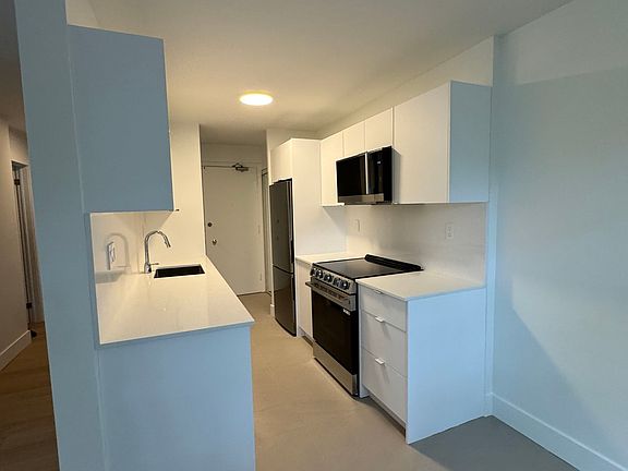 4th image of 56 Eccleston Dr #50079B-216