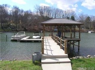 414 Beech Tree Rd, Mooresville, NC 28117