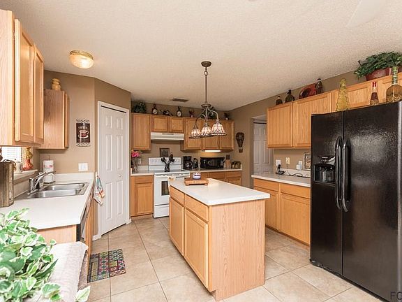 4th image of 1 Zorlou Ct