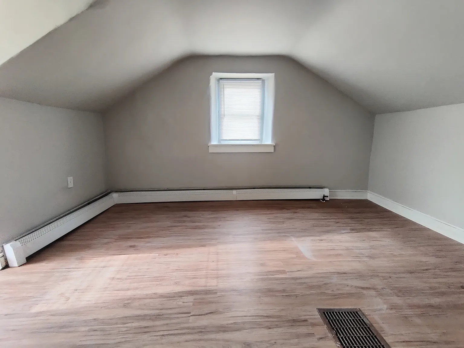 43 E Wood St — Photo 3