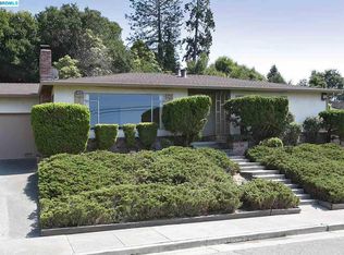 4072 Oak Hill Rd, Oakland, CA 94605