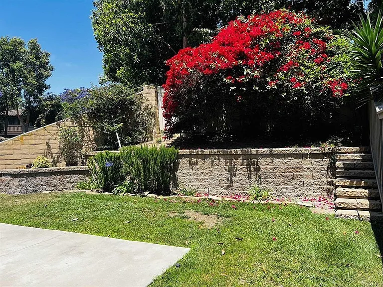 6033 Paseo Hermosa — Photo 6